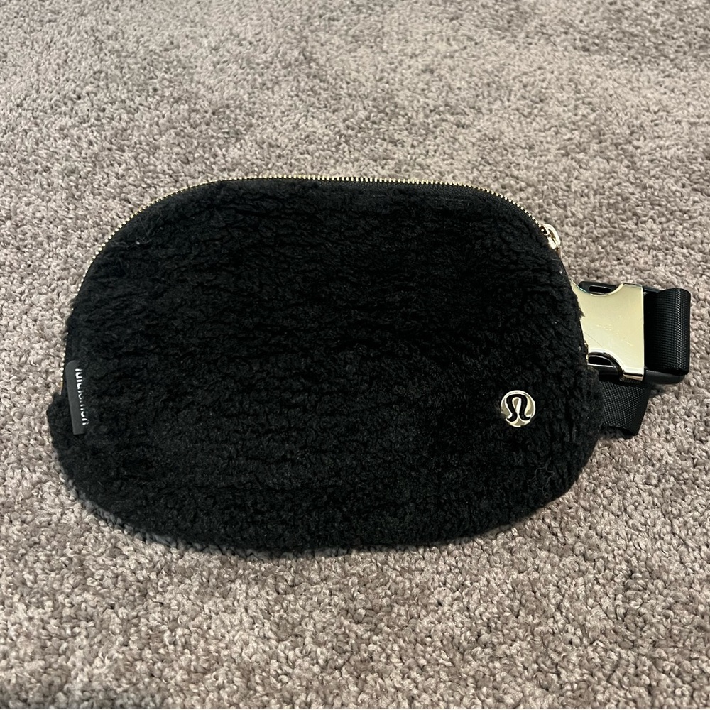 Lululemon Fleece Belt Bag